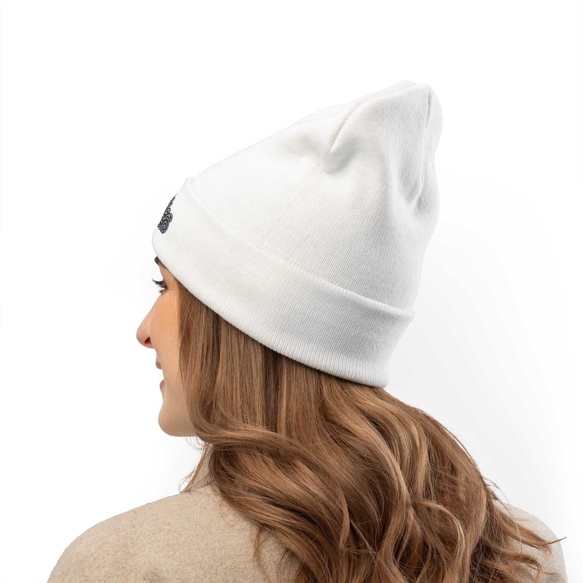 Pravinci Imperium - White Beanie